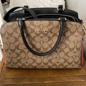 COACH Lillie Carryall In Colorblock Signature Canvas